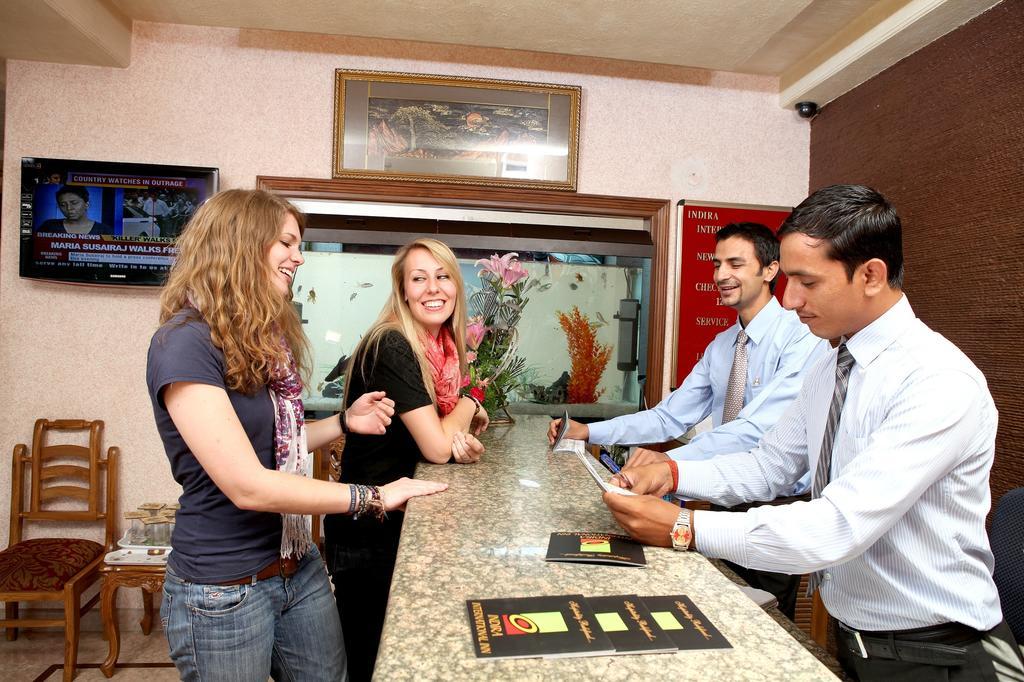 Indira International Inn Нью-Делі Екстер'єр фото